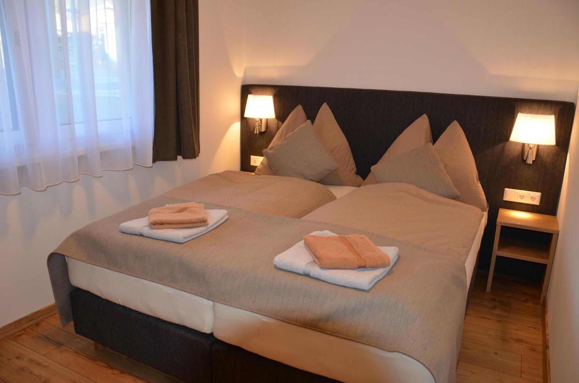 Apartment Haus Van Der Leij Rußbach am Paß Gschütt Pokój zdjęcie