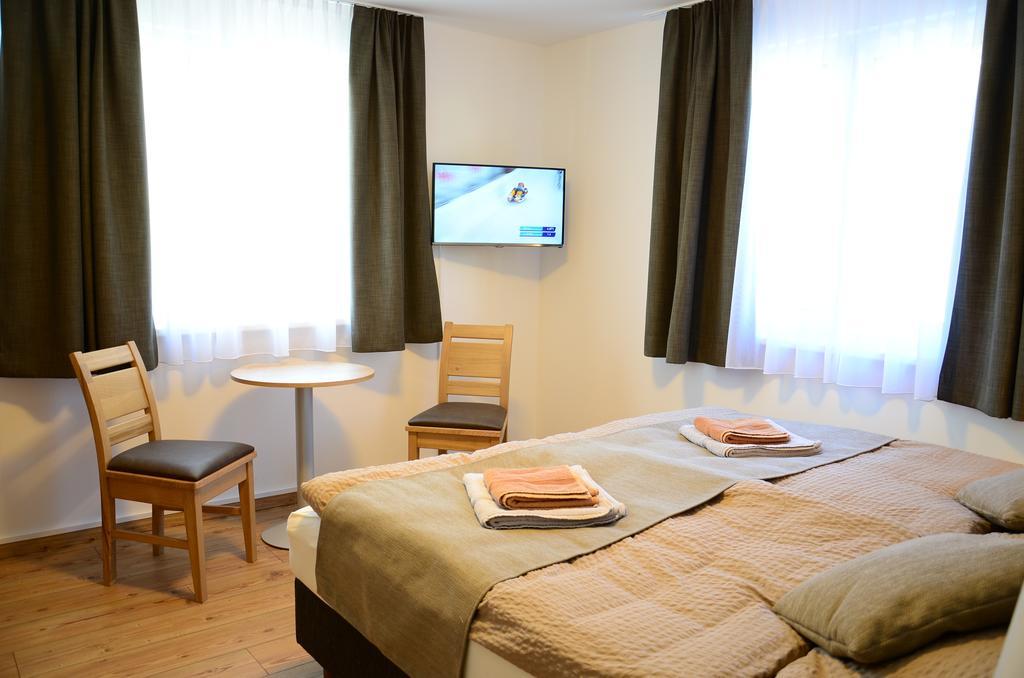 Apartment Haus Van Der Leij Rußbach am Paß Gschütt Pokój zdjęcie